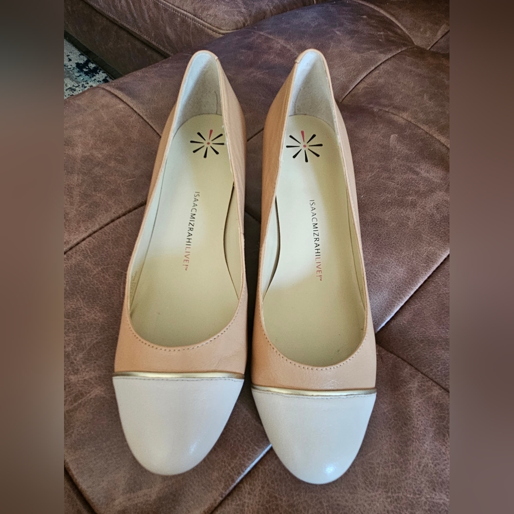 Leather shoes size 9, Isaac Mizrahi